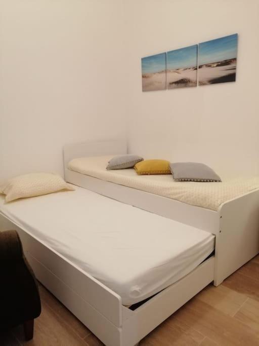 Casa Da Praia Da Poca - Apartamento Tulipa Estoril Kültér fotó